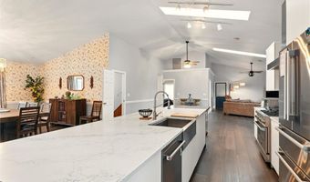 5901 Gibbs Rd, Andover, OH 44003