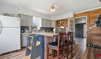 6246 Slater Rd, Andover, OH 44003