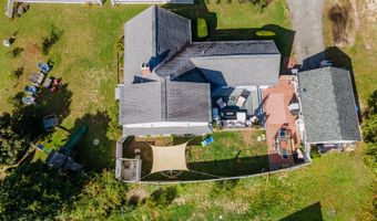 44 Cotuit Rd, Bourne, MA 02532