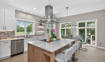 3202 NW 87th Ln, Ankeny, IA 50023