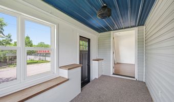 202 Walnut St, Anderson, MO 64831