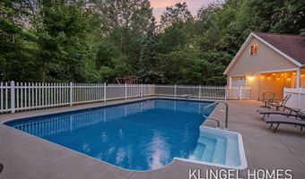 10635 Tallpine Ln, Allendale, MI 49401