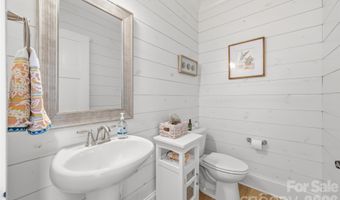 741 Fawns Glen Pl, Clover, SC 29710