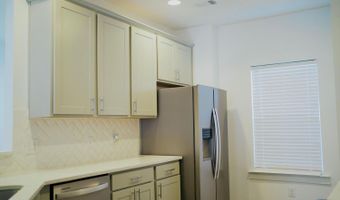 124 Auburn Run Ln, Auburn, GA 30011