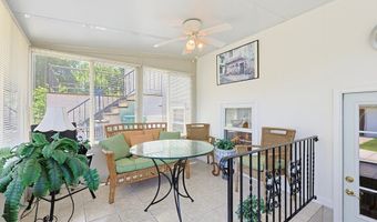 22 Fisher St, Attleboro, MA 02703