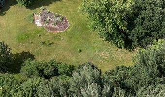 2908 N Oak Rd, Brandon, SD 57005