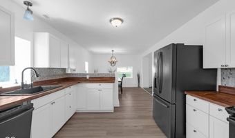 7845 Bluff Rd, Indianapolis, IN 46217