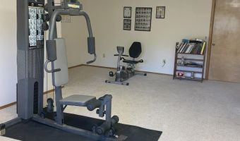 1913 Wayside Ln, Ava, MO 65608