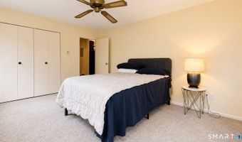 131 N Main St # 30 N Main St, Branford, CT 06405