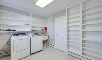 4740 34TH St N, Arlington, VA 22207