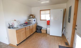 142 Warbonnet Dr, Banner, WY 82832