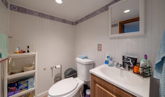 3223 STRICKLAND St, Baltimore, MD 21229