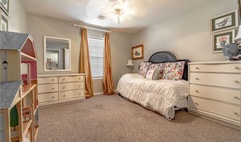 1807 SW Pine Ave, Bentonville, AR 72713