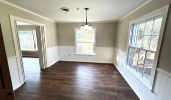 104 Walters Dr, Aberdeen, MS 39730
