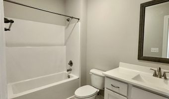827 Fairway Rd, Ayden, NC 28513