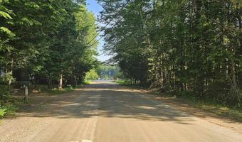 13 N Shore Dr, Barnstead, NH 03225