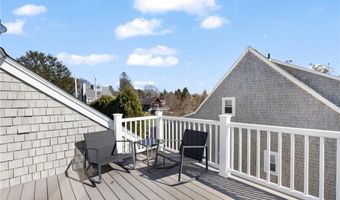 109 Umiak Ave, Jamestown, RI 02835