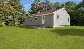 20 Maple Ct, Hopkinton, RI 02804
