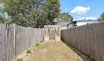 328 W Hollis St, Nashua, NH 03060