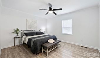 1017 Pegram St, Charlotte, NC 28205