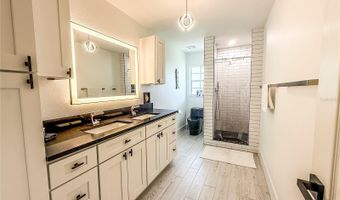 12830 FLORIDA Ave, Astatula, FL 34705