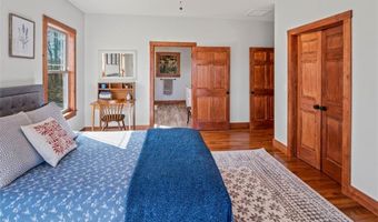 186 Pipers Creek Trl, Ararat, NC 27007