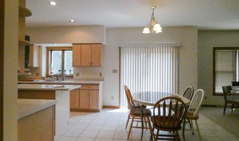 125 E WAYFARER Ln, Appleton, WI 54913