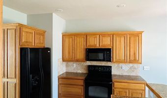 15 Mills Dr, Bella Vista, AR 72714