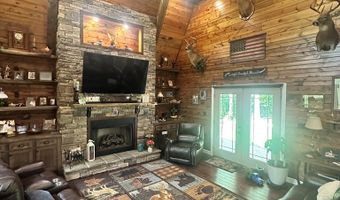 674 Cantrell Rd, Big Sandy, TN 38221