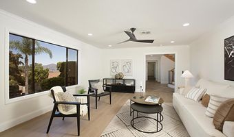 4367 Summit Dr, La Mesa, CA 91941