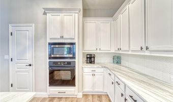 5225 BRIGHTON SHORE Dr, Apollo Beach, FL 33572