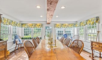 4259 Main St, Barnstable, MA 02630