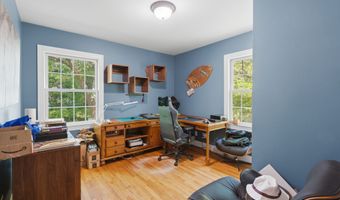 48 Case Rd, Burlington, CT 06013