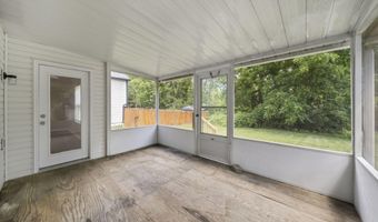 2392 Minerva Park Pl, Columbus, OH 43229