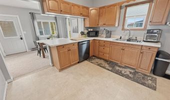 937 S 8th St, Albion, NE 68620