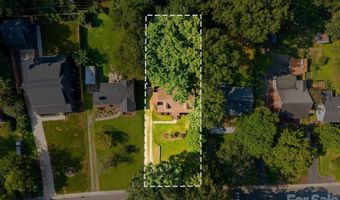 2220 Arnold Dr, Charlotte, NC 28205