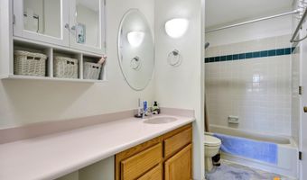 1630 Eastridge Dr #3-204, Anchorage, AK 99501