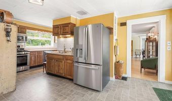2 West Rd, Abbot, ME 04406
