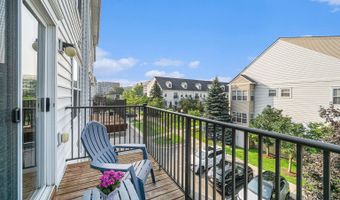 1043 Maiden Ln, Ann Arbor, MI 48105