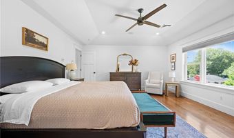 96 Evergreen St, Cumberland, RI 02864