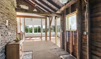 21 Legeyt Rd, Barkhamsted, CT 06063
