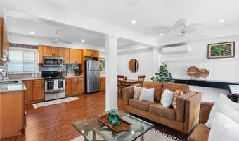 507 Kawailoa Rd B, Kailua, HI 96734
