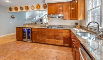 4 Spencer Rd, Hanover, NH 03755