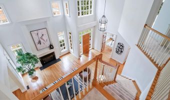 4831 26TH St N, Arlington, VA 22207