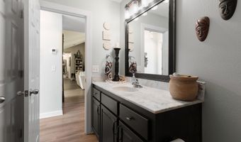 6263 Old River Rd, Baker, FL 32531