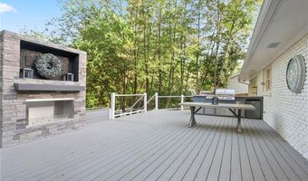 4555 Runnemede Rd NW, Atlanta, GA 30327