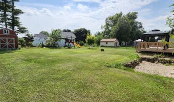 536 Santa Maria Dr, Arlington, WI 53911