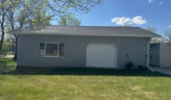 613 Vera St, Bottineau, ND 58318