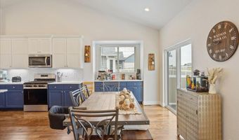 2200 ARROWLEAF Dr, Cheyenne, WY 82007