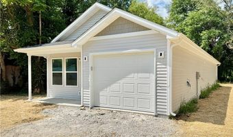 382 Oak St, Austin, IN 47102